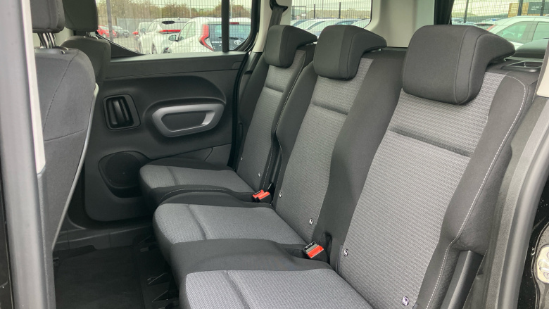 Toyota Proace City Verso 100kW Design L1 50kWh 5dr Auto Electric Estate